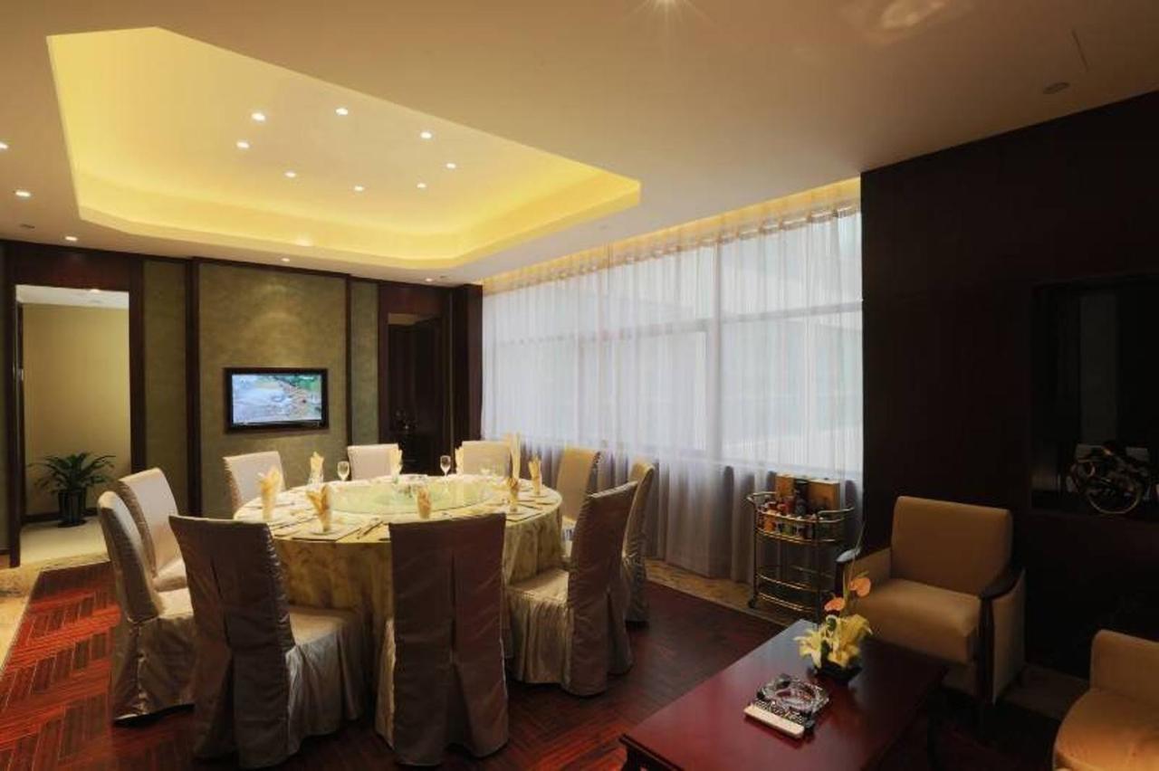 Taizhou Garden Hotel Exteriör bild