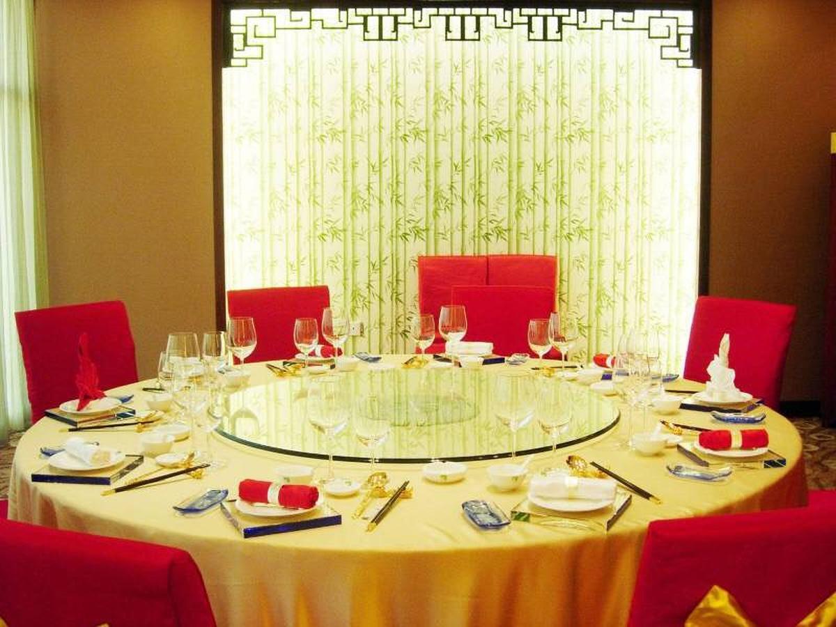 Taizhou Garden Hotel Exteriör bild