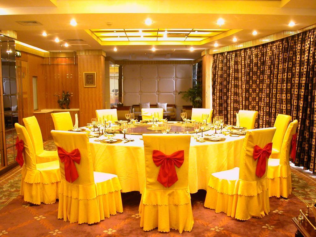 Taizhou Garden Hotel Exteriör bild